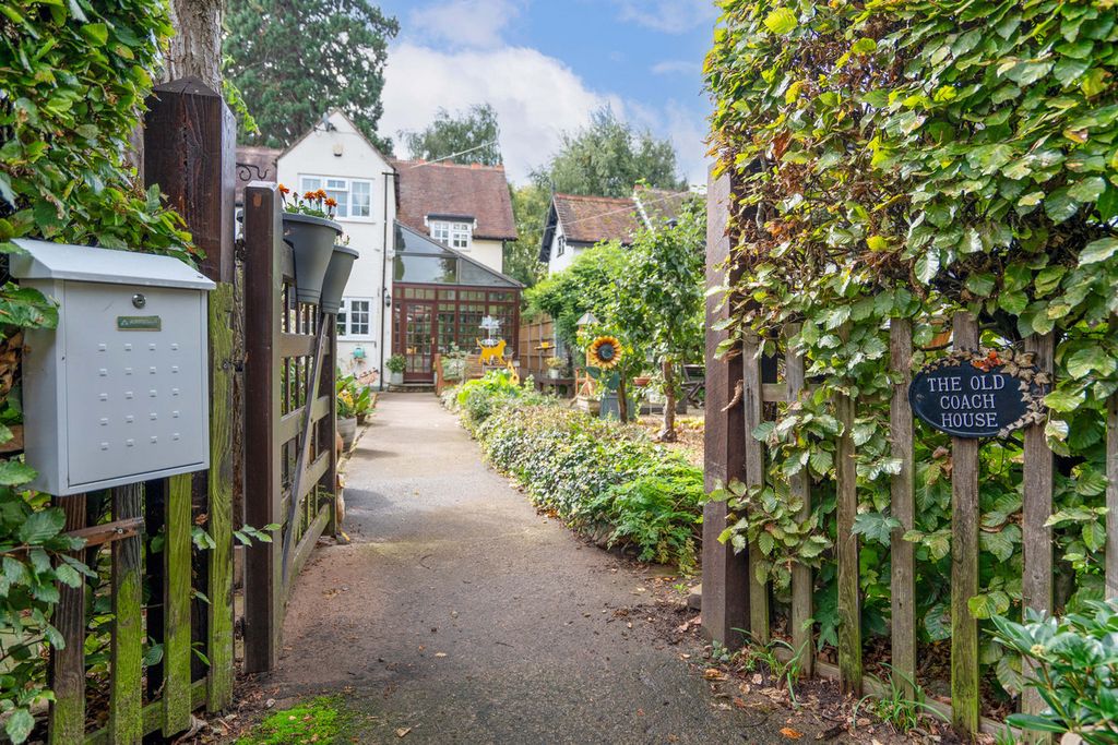 Property photo 1 of 19