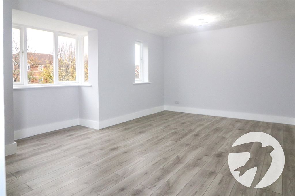 Property photo 2 of 12 Picture No. 05