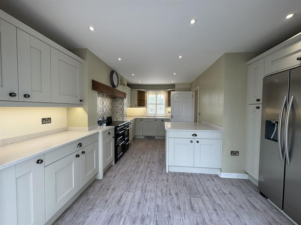 Property photo 3 of 30 Img_7996.Jpeg