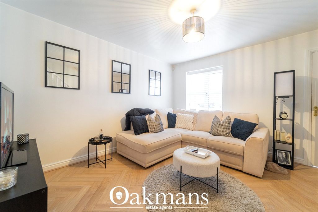 Property photo 3 of 27 Picture No. 32