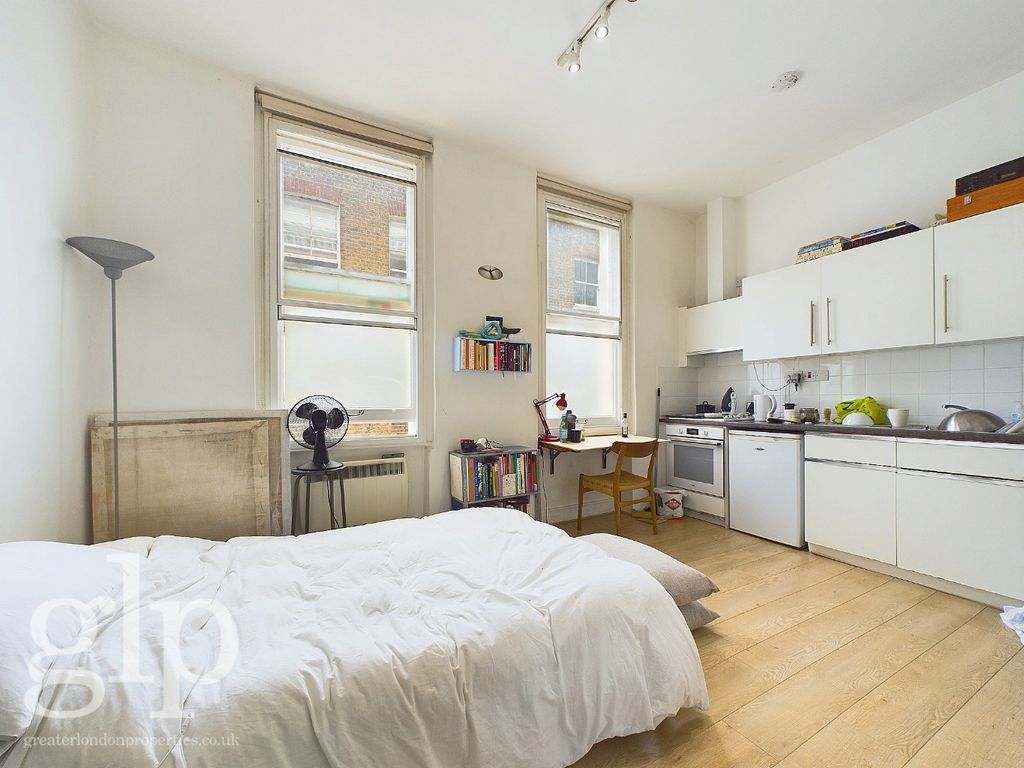 Property photo 1 of 12 940190