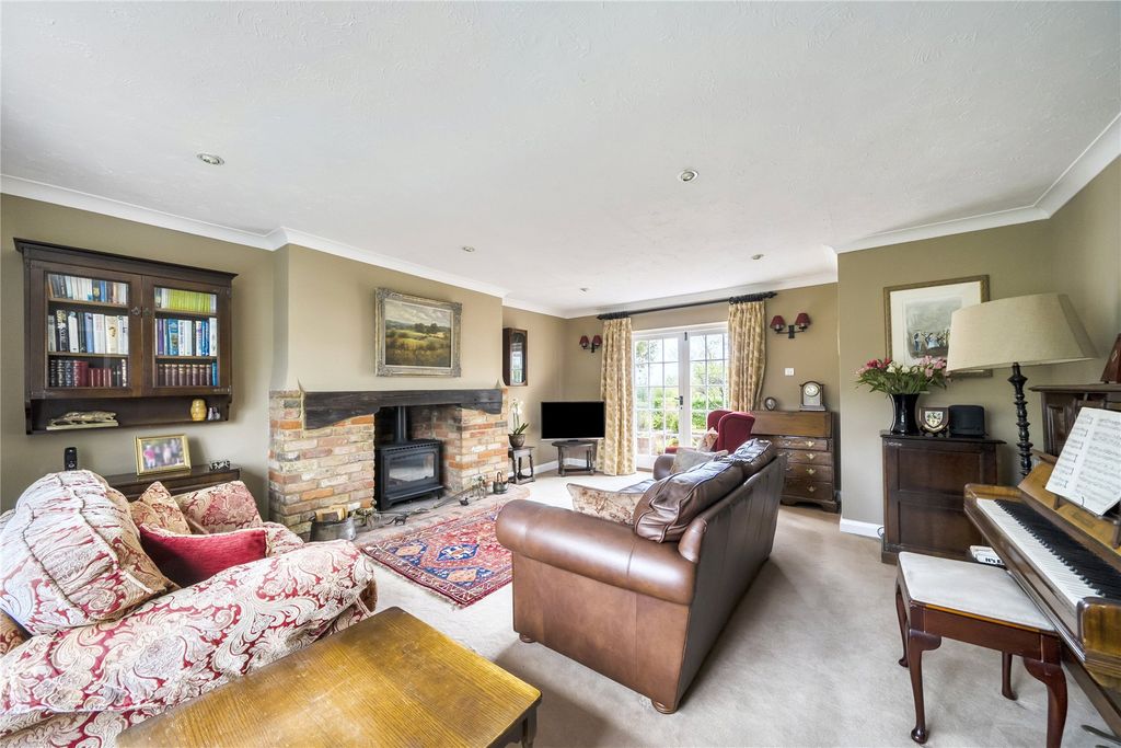 Property photo 2 of 27 Picture No. 06