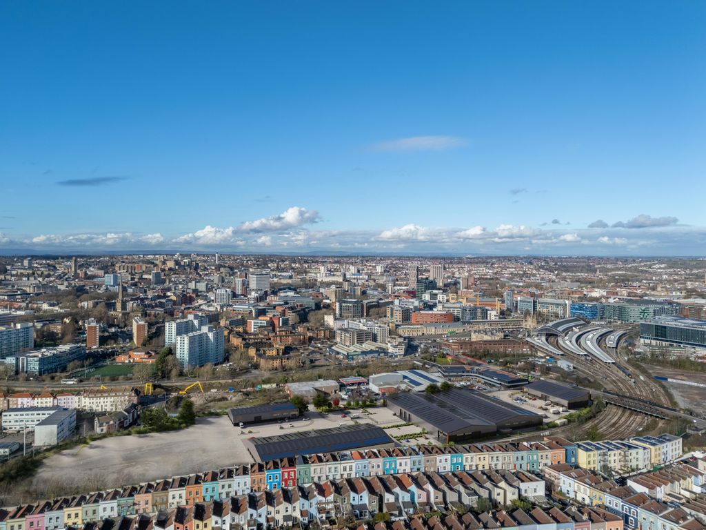 Property photo 3 of 4 Templegate_View10.Jpg