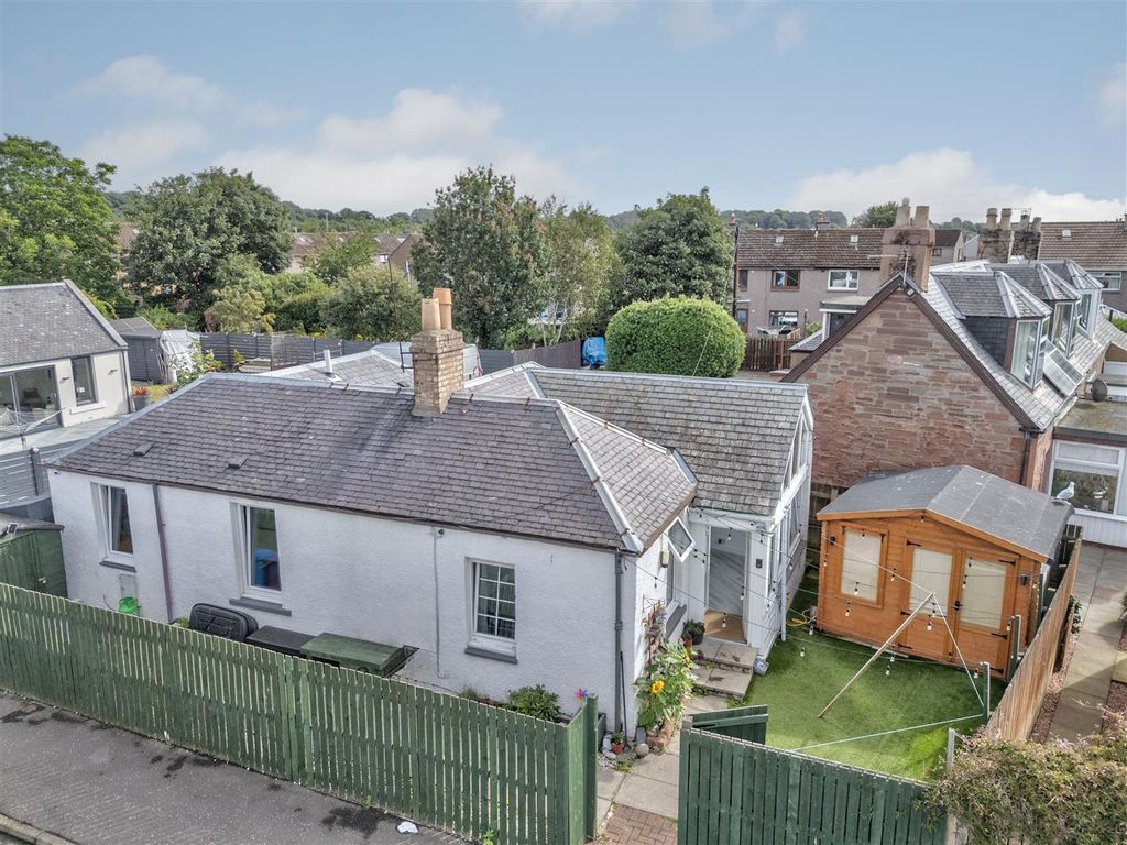 Property photo 1 of 18 7 James Street Carnoustie-2.Jpg