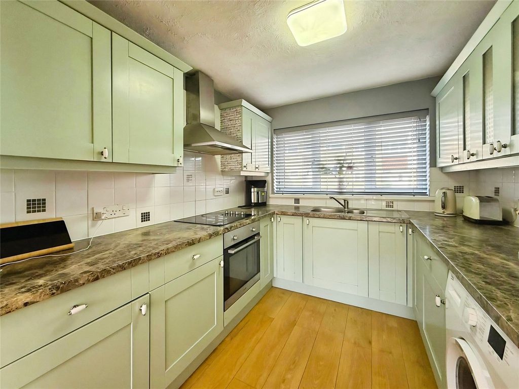 Property photo 2 of 10 Picture No. 07