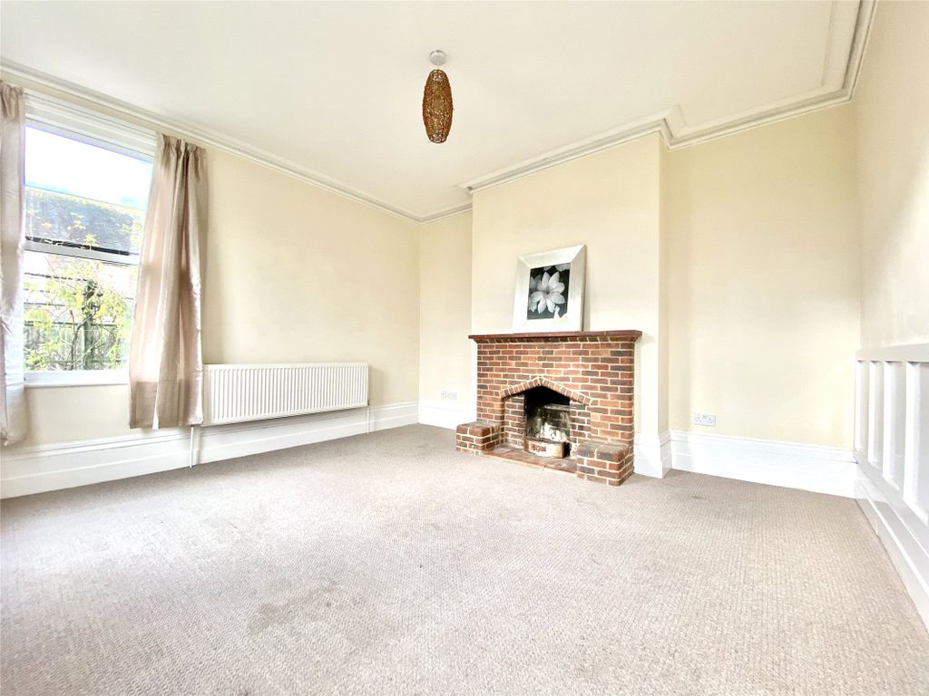 Property photo 3 of 12 Picture No. 04