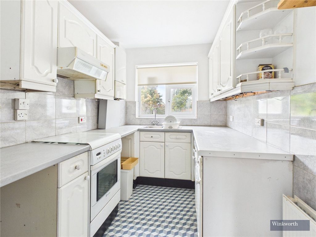 Property photo 3 of 8 Picture No. 05