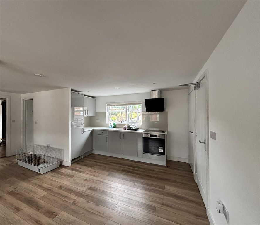Property photo 3 of 8 Img_4773.Jpg