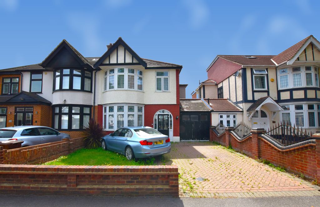 Property photo 1 of 9