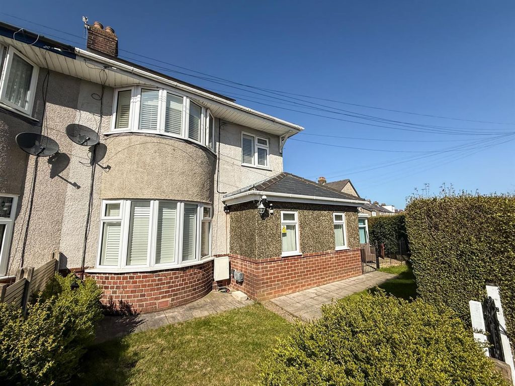 Property photo 1 of 18