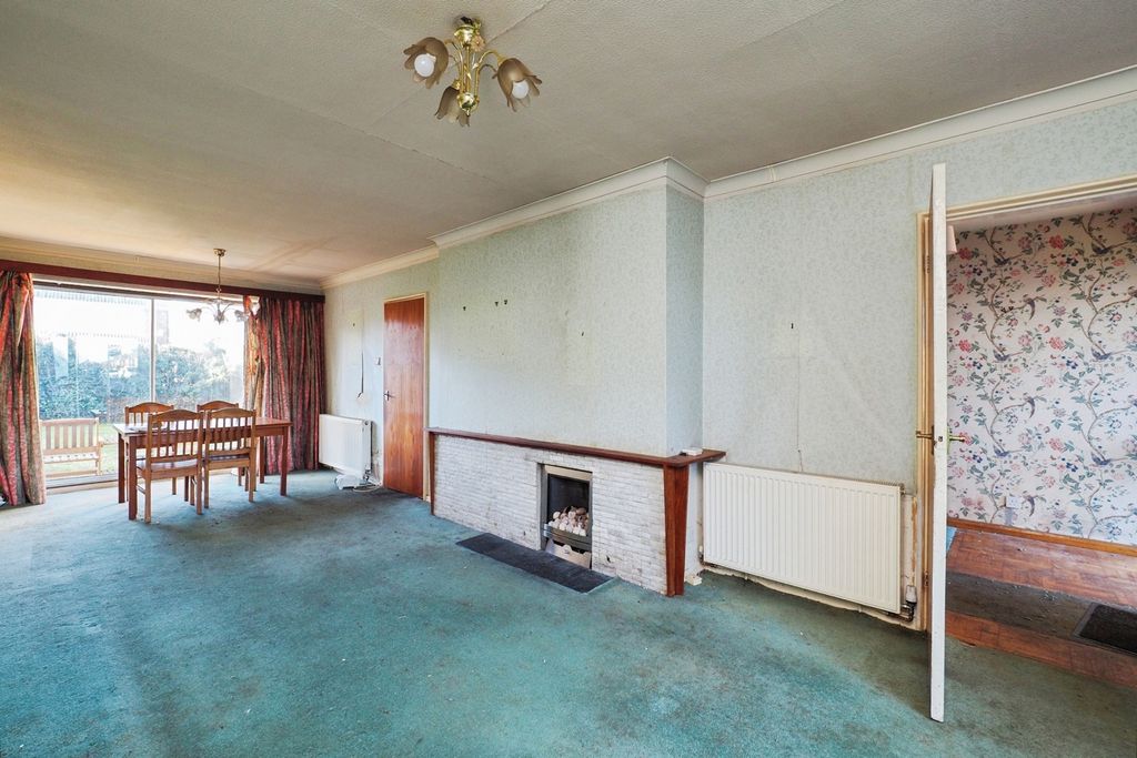 Property photo 3 of 20 Pbox-Img.Jpg