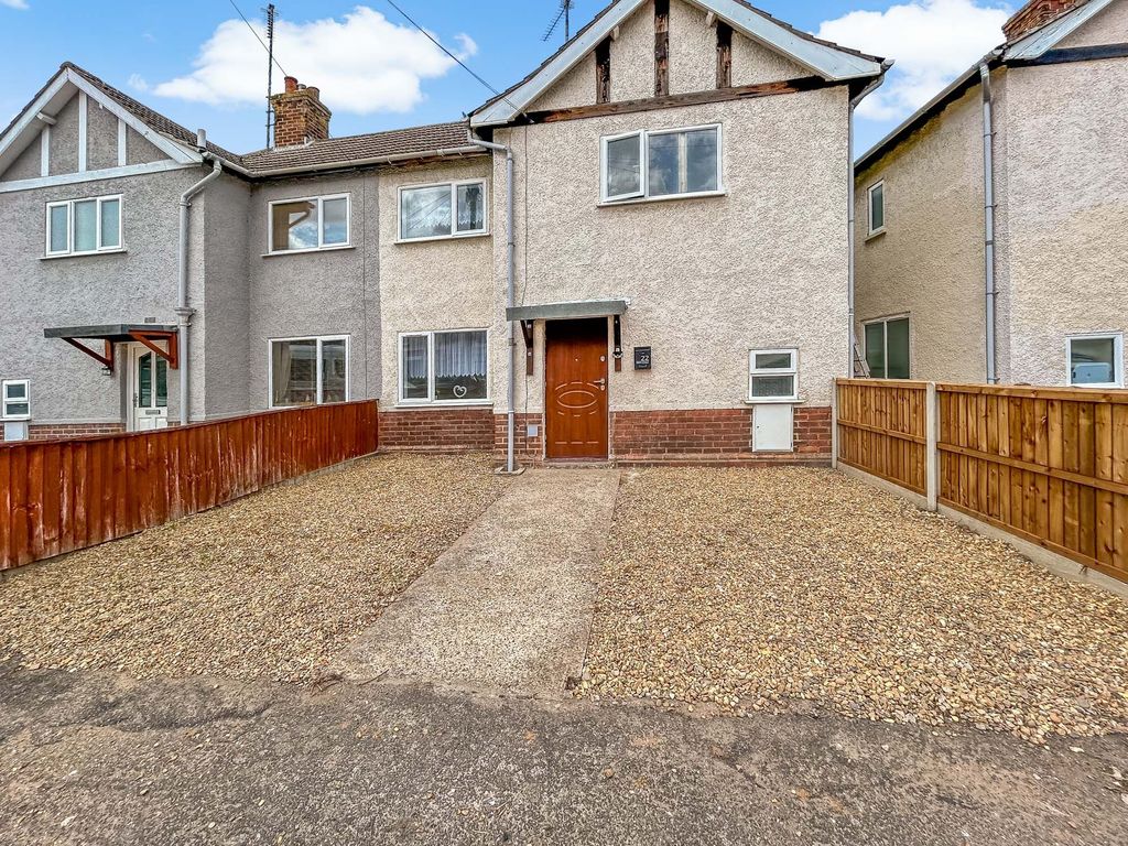 Property photo 2 of 23