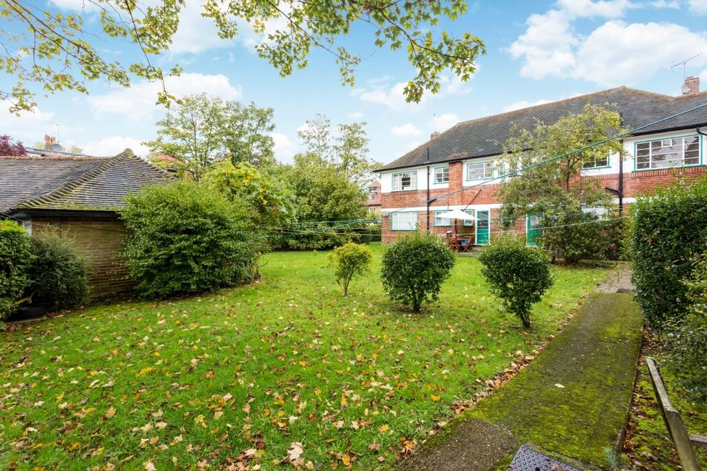 Property photo 2 of 4 Oss3