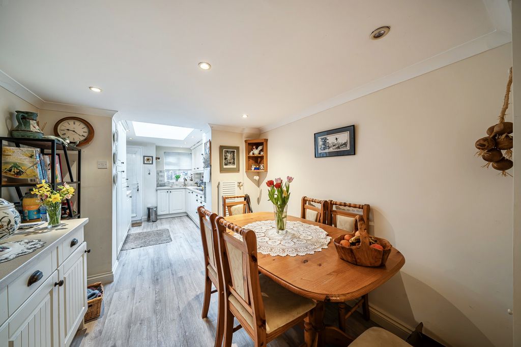 Property photo 3 of 23 1418941-20-69A170...