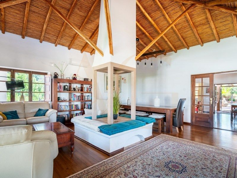 Property photo 1 of 70