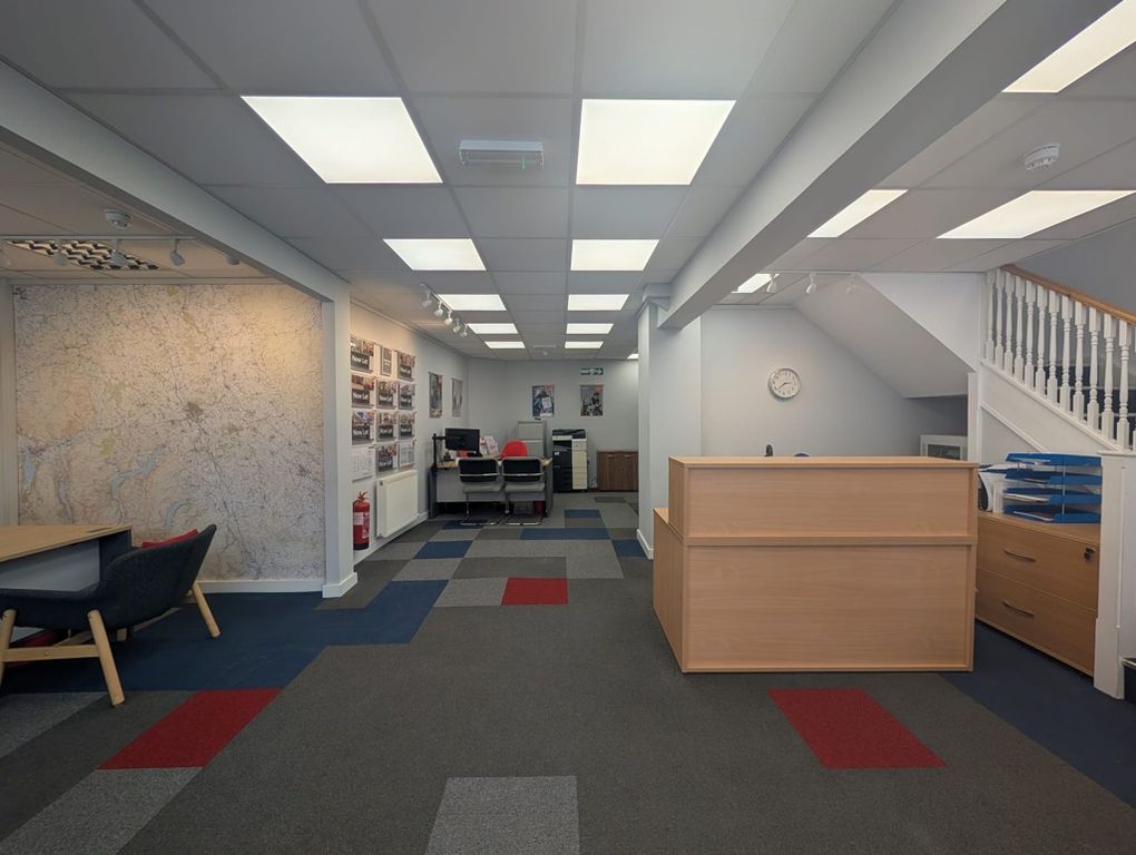 Property photo 3 of 8 Photo 9