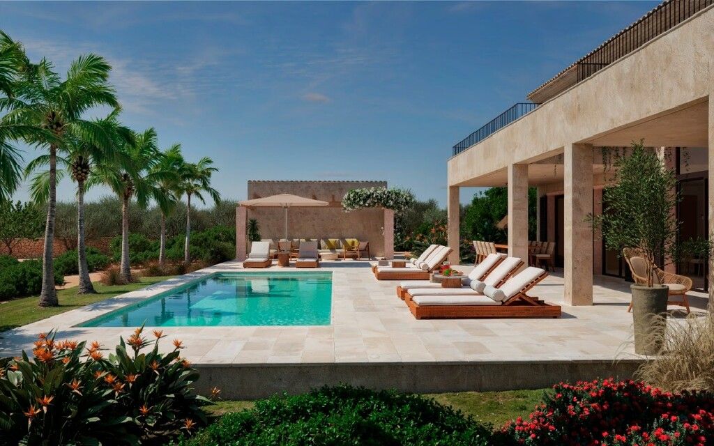 Property photo 2 of 16 Exterior And Pool (2).Jpg