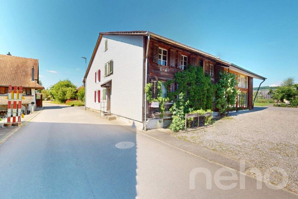 Property photo 1 of 13