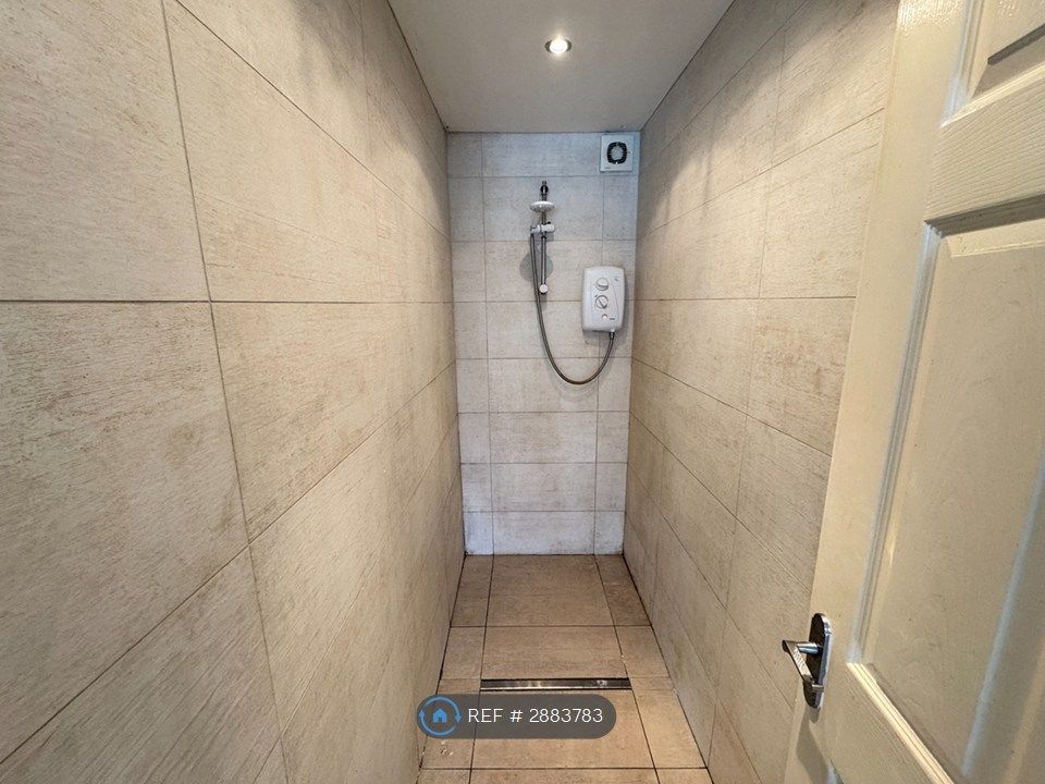 Property photo 2 of 3