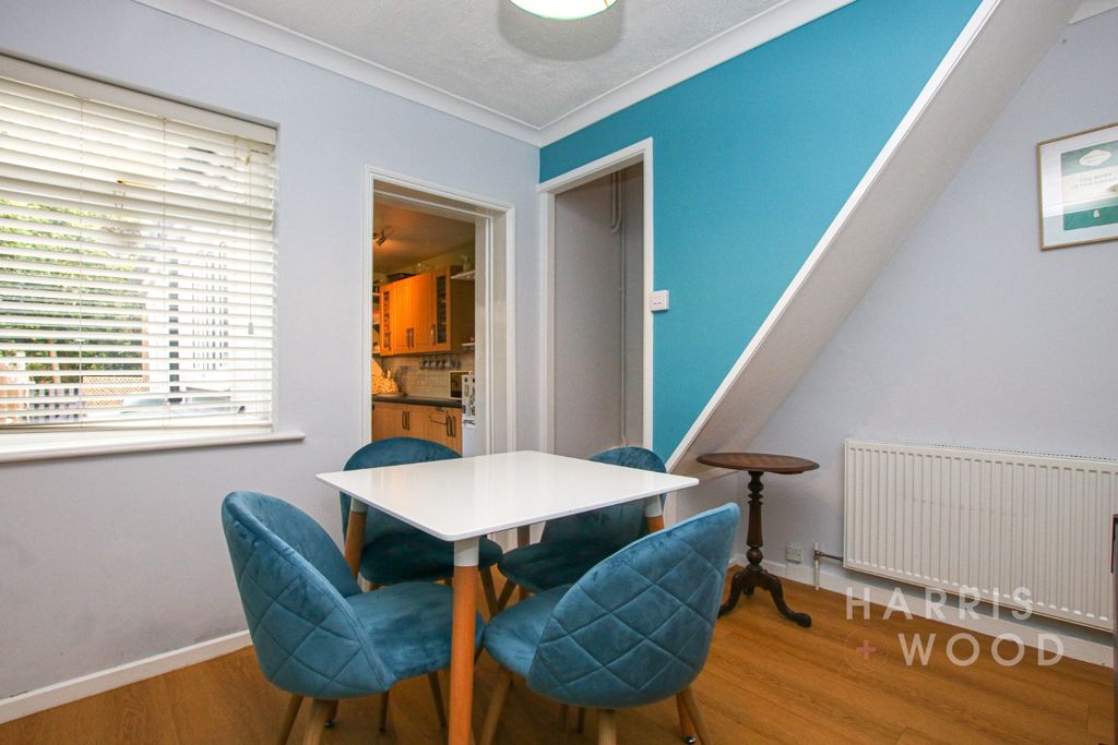 Property photo 3 of 13 4090864