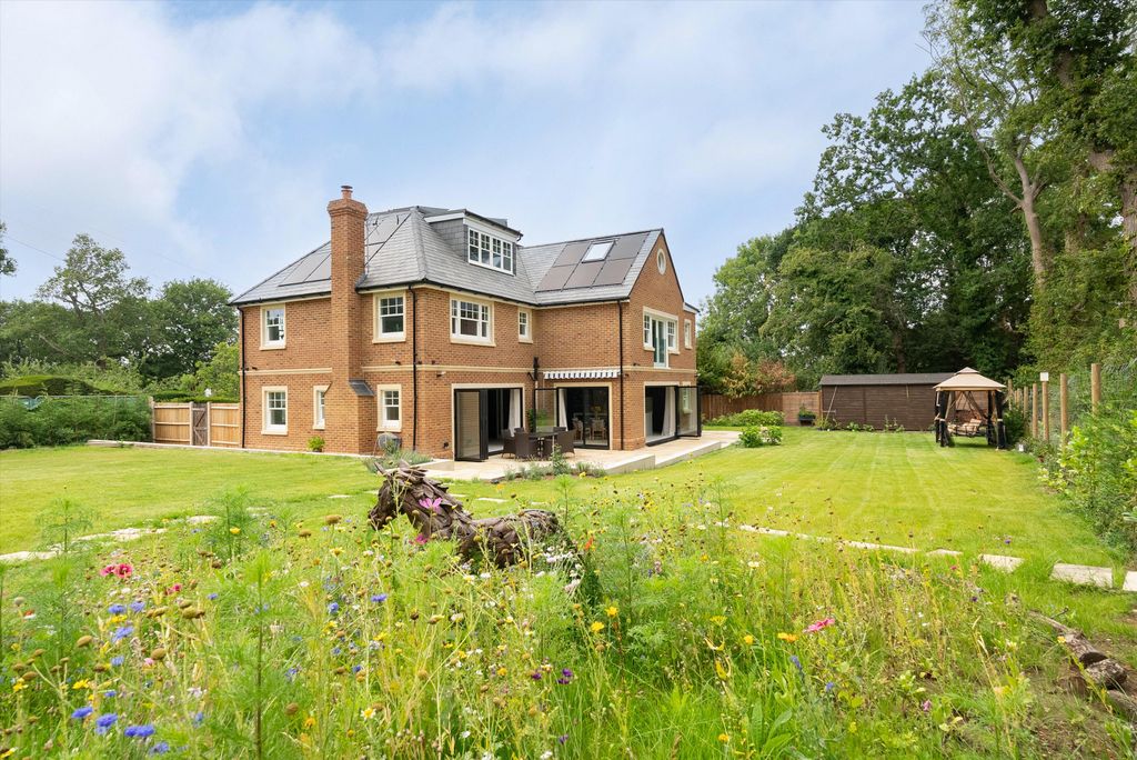 Property photo 2 of 24 Image