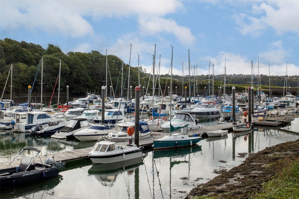 Property photo 2 of 14 Picture No. 46