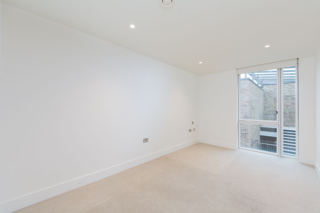 Property photo 2 of 16 10.Jpg