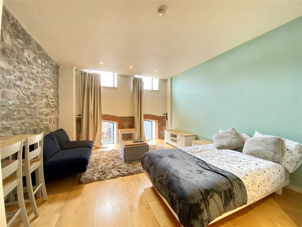 Property photo 1 of 14 Picture No. 19