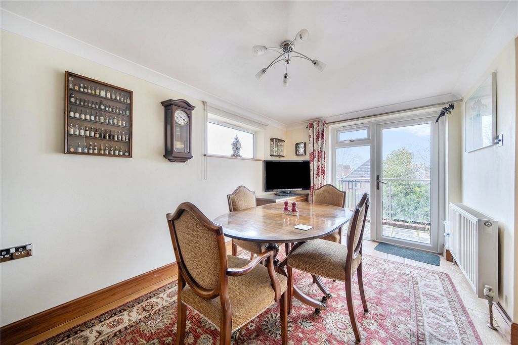 Property photo 3 of 20 Picture No. 17