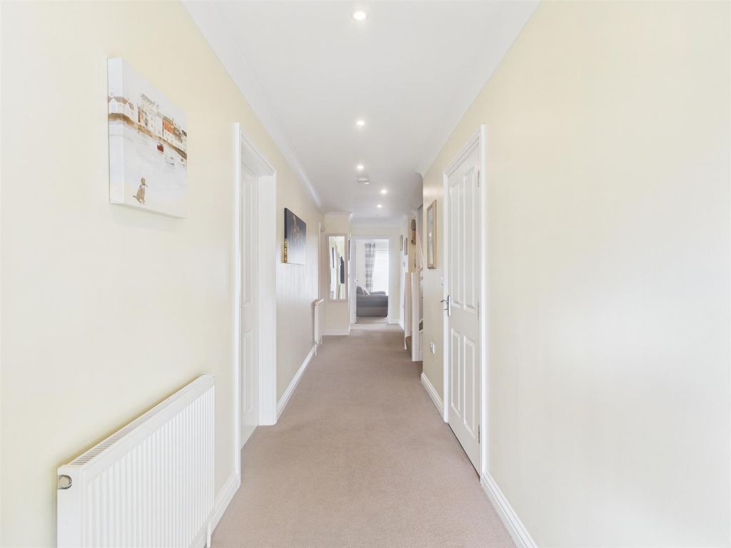 Additional image 9 of 4 bed property for saleBee Road, Peacehaven BN10