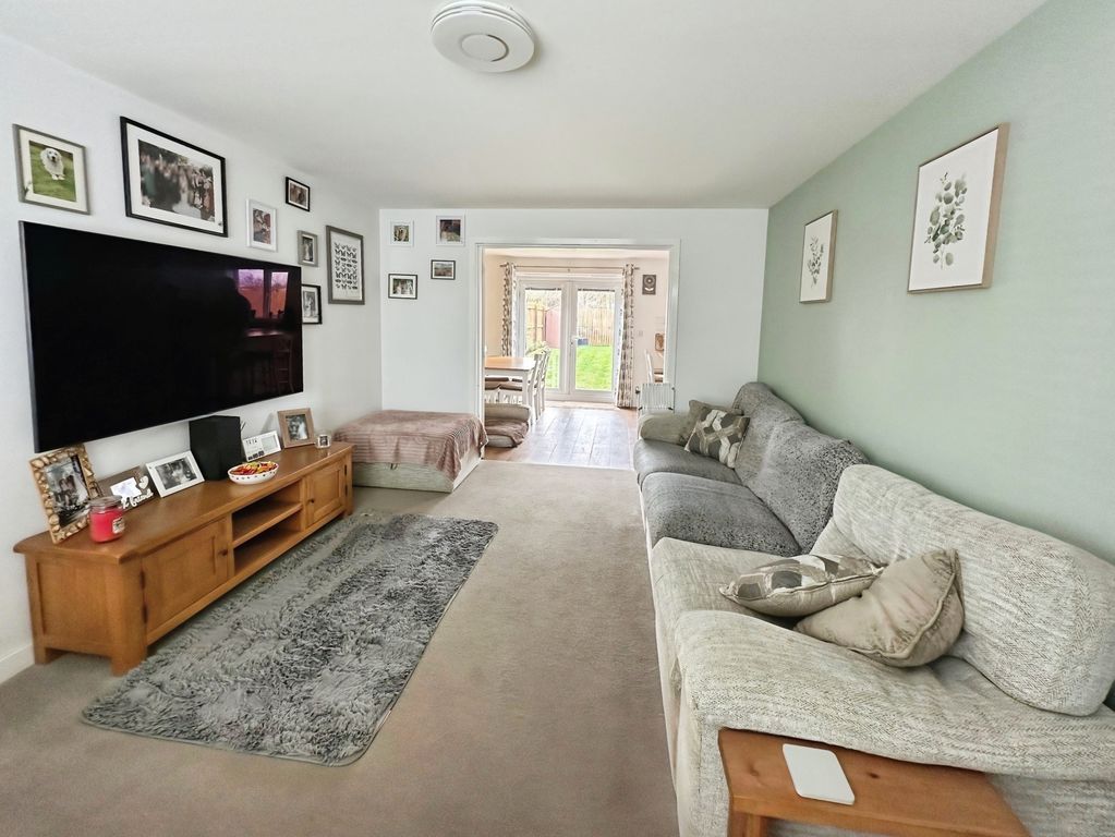 Property photo 2 of 17 Photo 10