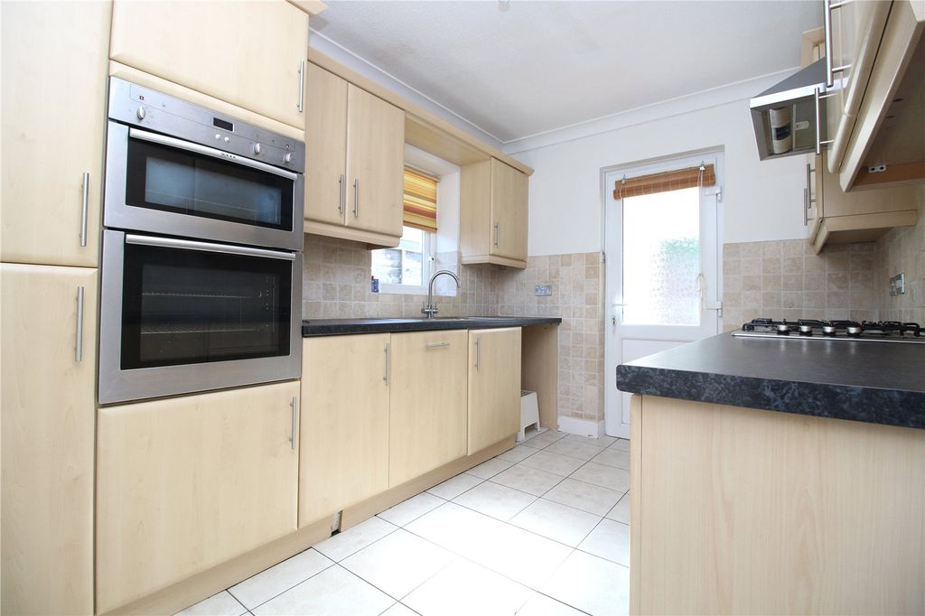 Property photo 2 of 12 Picture No. 02