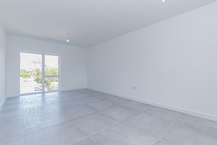 Property photo 3 of 9 160840
