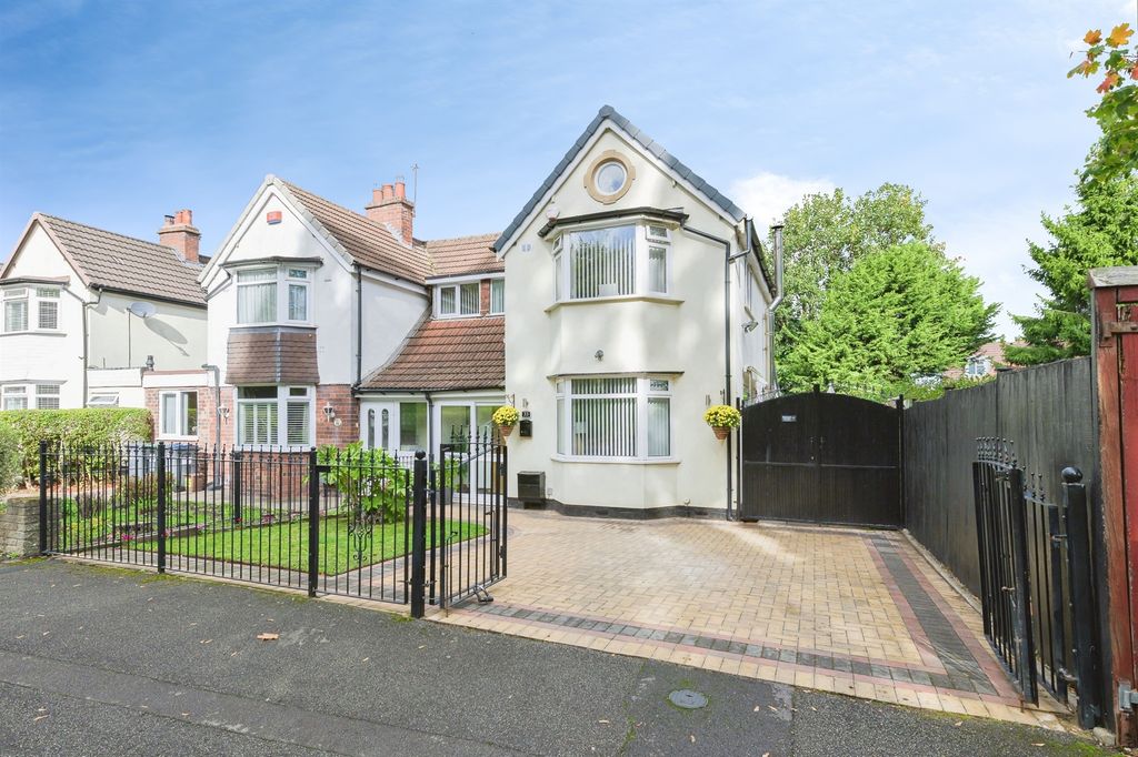 Property photo 1 of 24