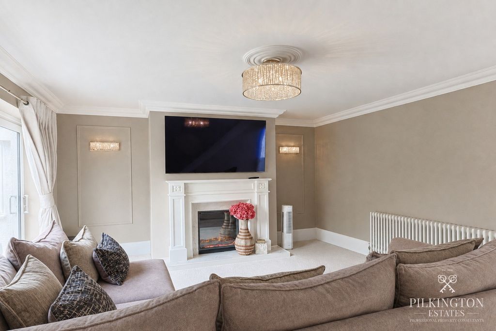 Property photo 2 of 24 5308642