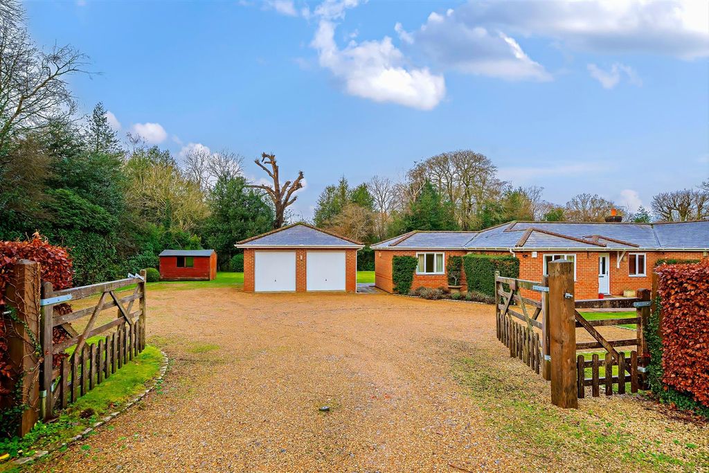 Property photo 3 of 35 3.Jpg