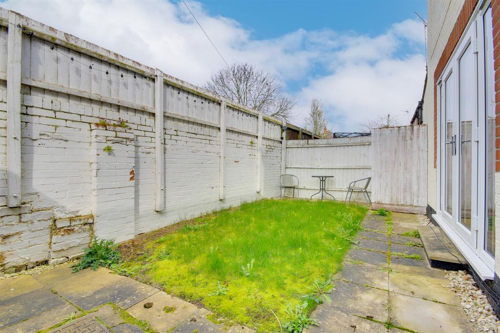 Property photo 2 of 10 Img_3990-Img_3992.Jpg