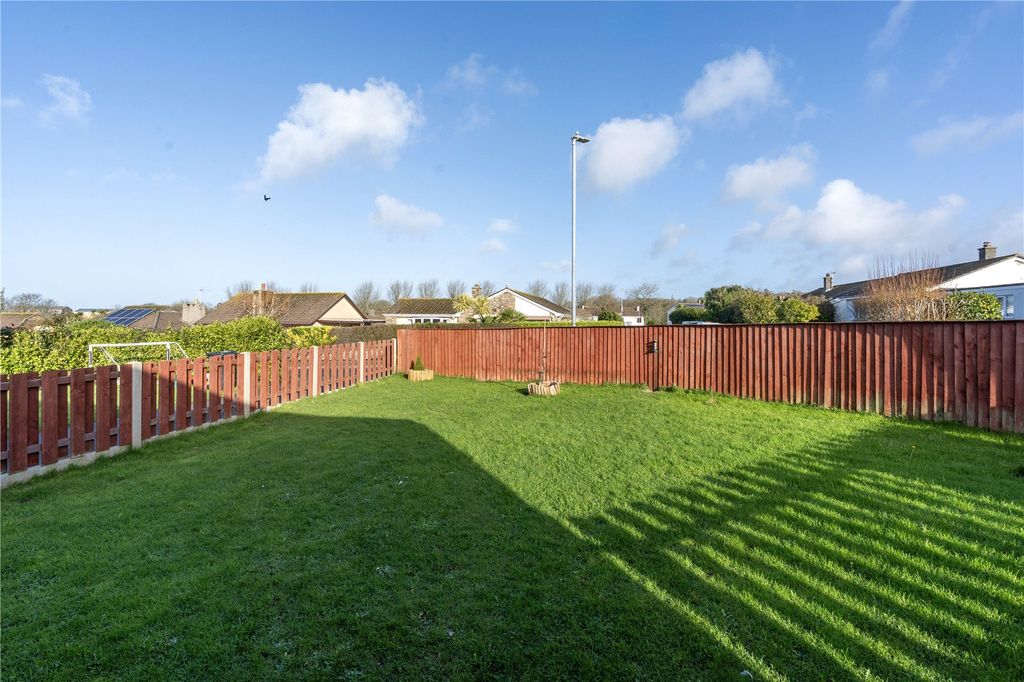 Property photo 2 of 20 Picture No. 16