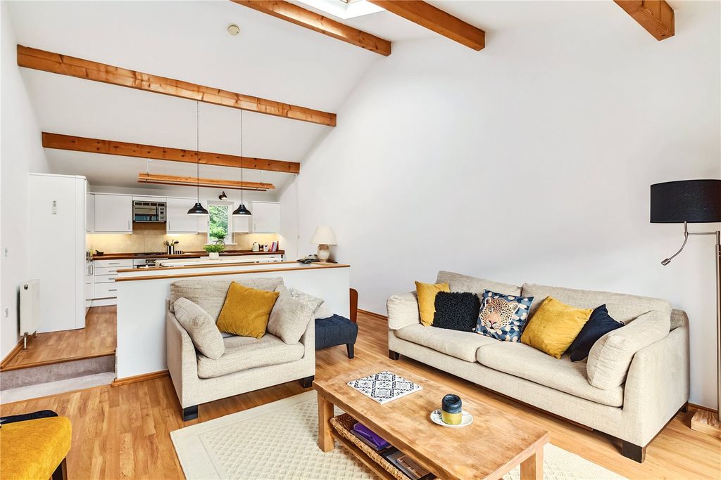 Property photo 2 of 9 Reception Room