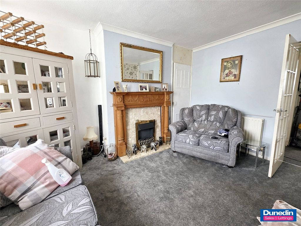 Property photo 2 of 7 Picture No. 02