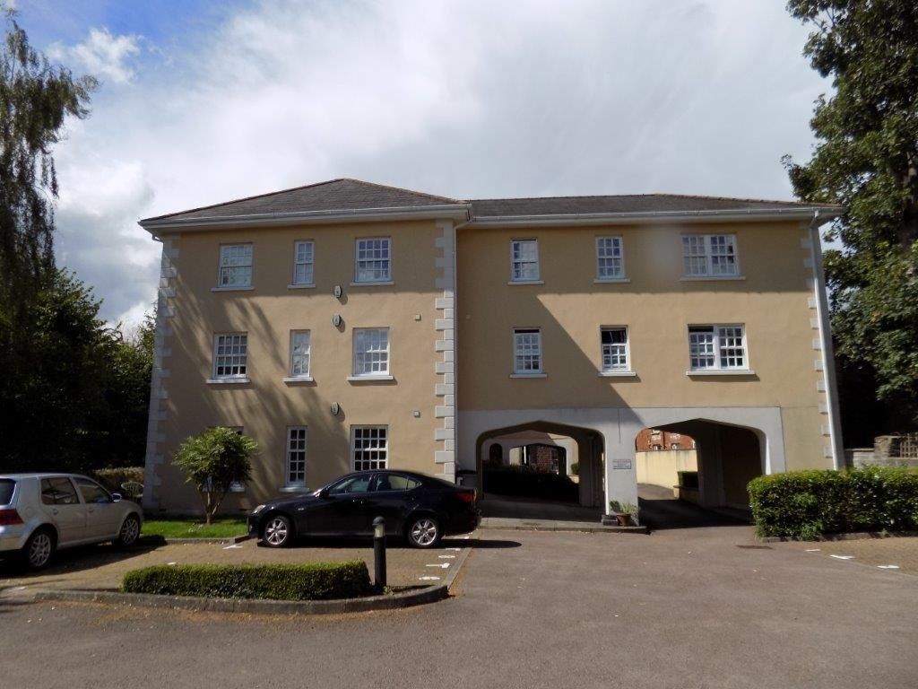 Property photo 1 of 7 Front