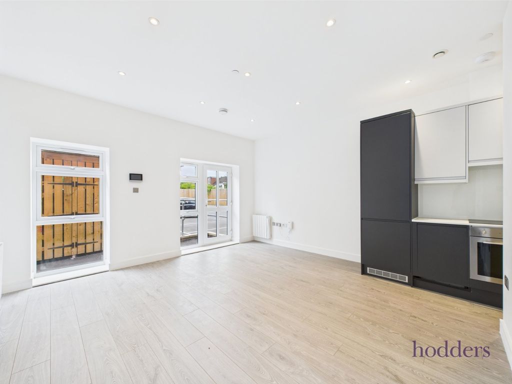 Property photo 1 of 6 Picture No. 05
