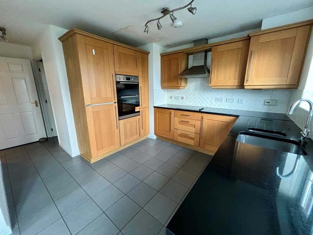 Property photo 3 of 23 Picture No. 07
