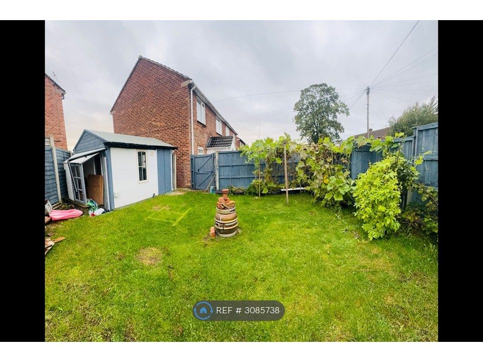 Property photo 2 of 14