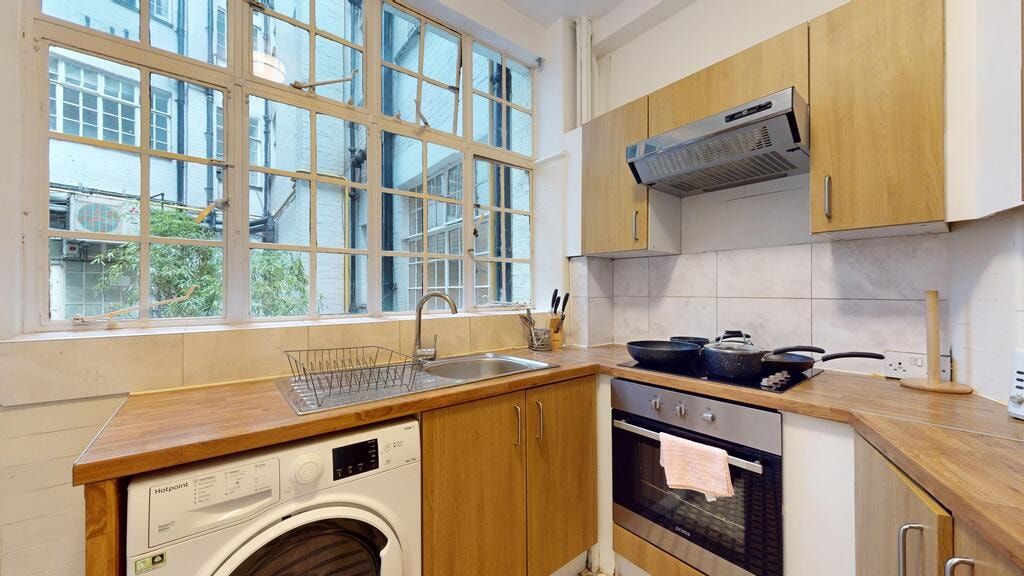 Property photo 3 of 4