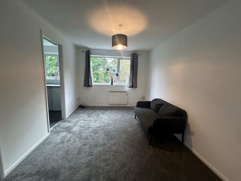 Property photo 2 of 5