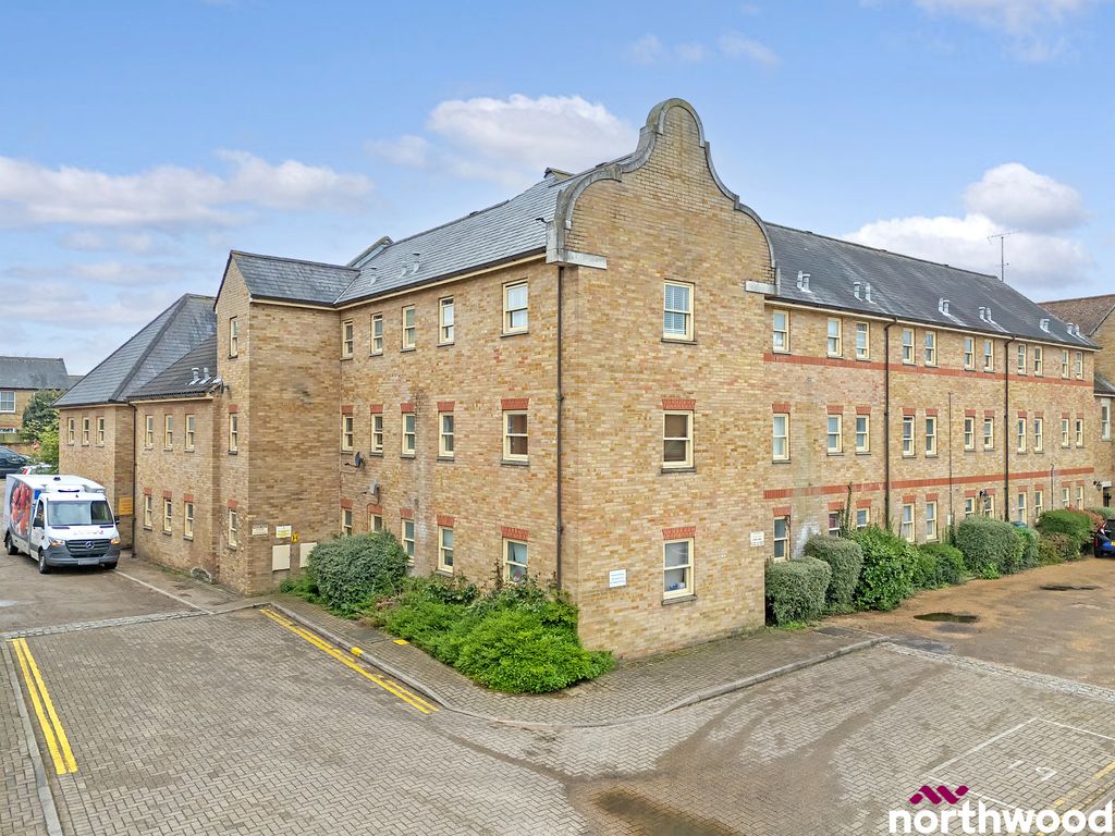 Property photo 2 of 15