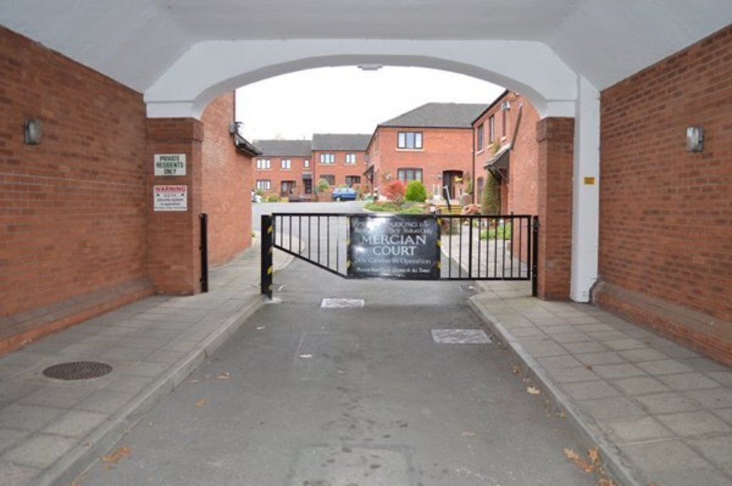 Property photo 3 of 12 Gated Entrance And Exit