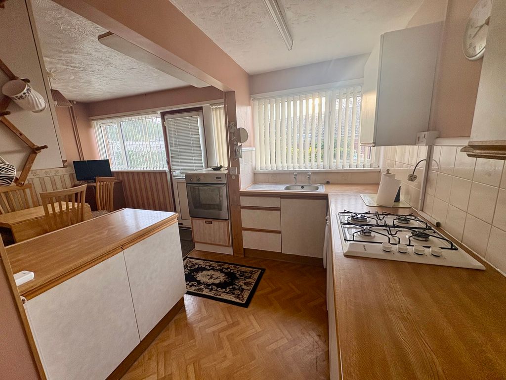 Property photo 3 of 14 Photograph