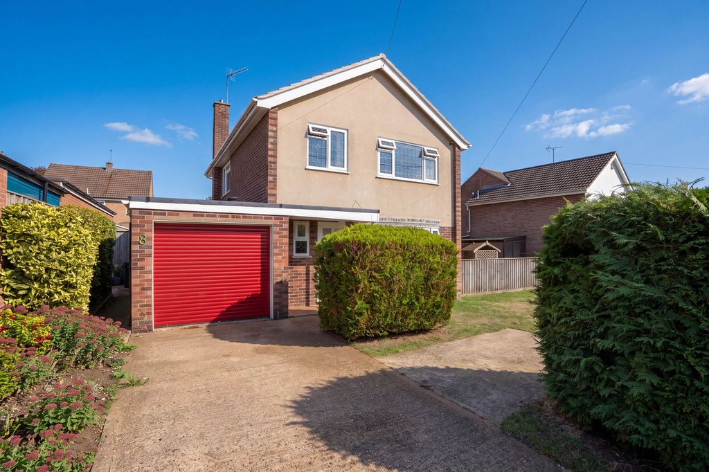 Property photo 1 of 16